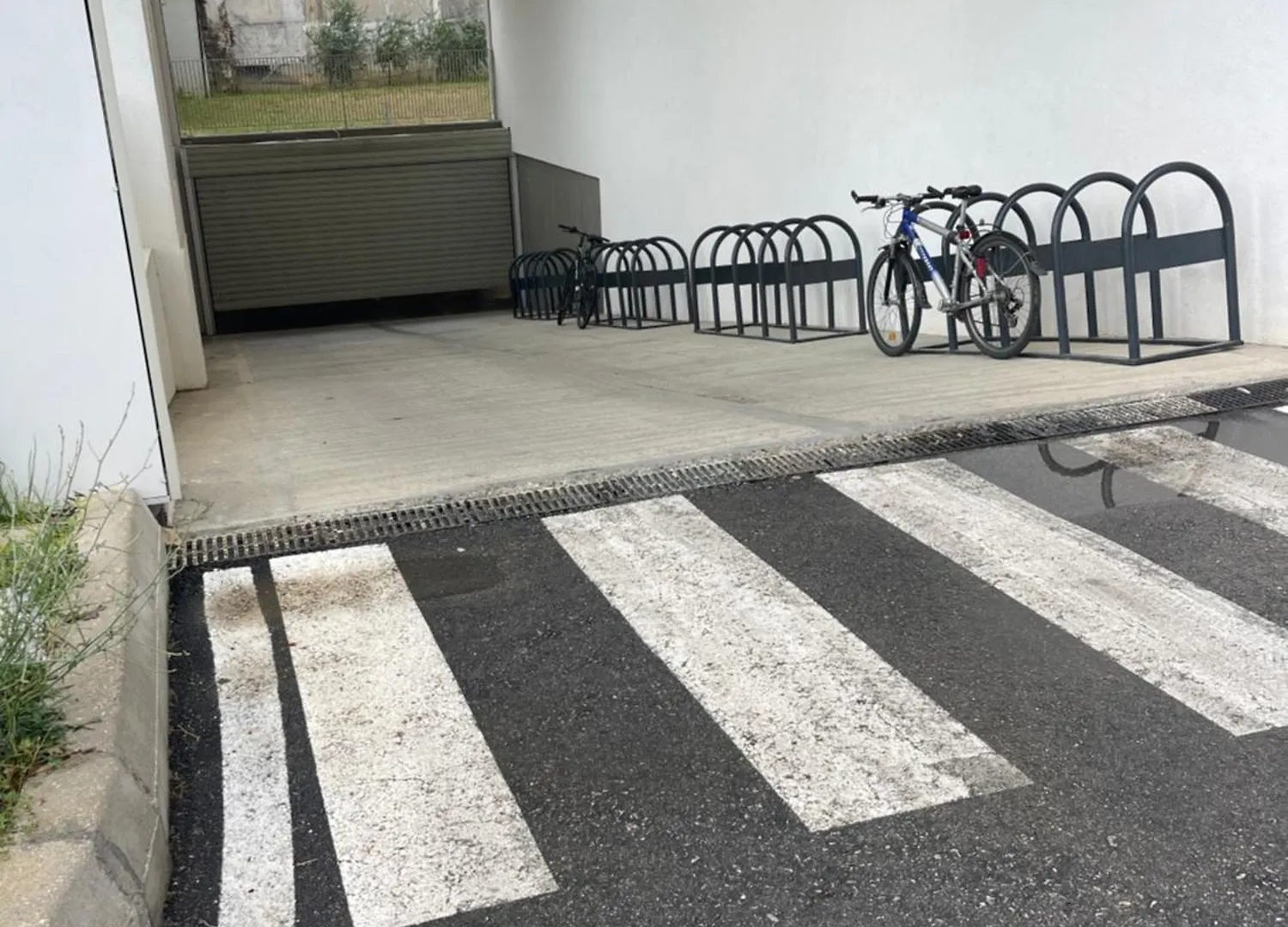 Jona Lovely Apartment 1 Two Bedroom Ap Τίρανα