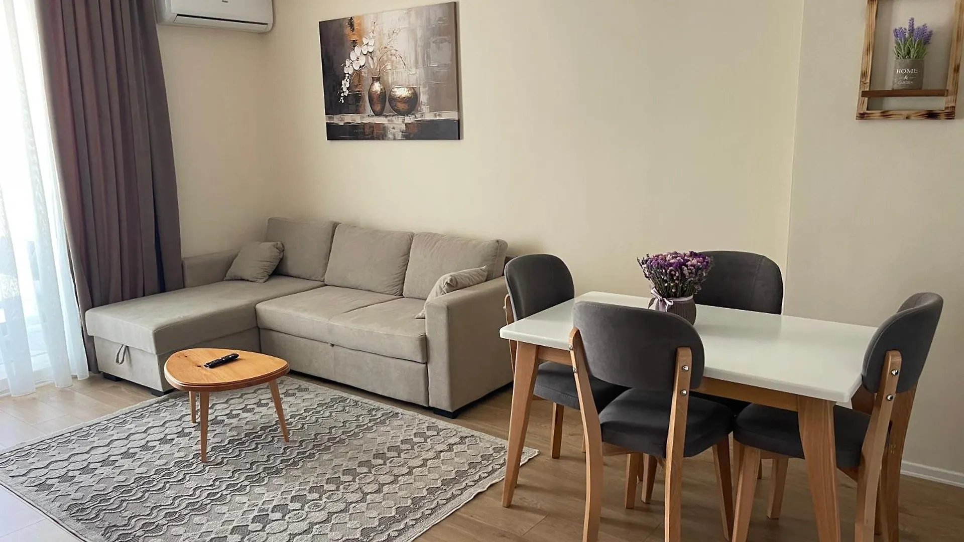 Jona Lovely Apartment 1 Two Bedroom Ap Τίρανα