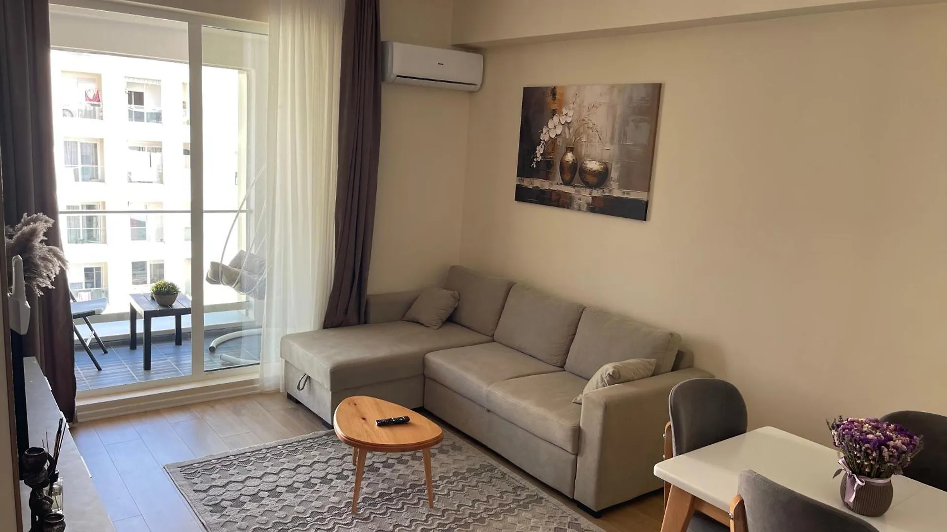 Jona Lovely Apartment 1 Two Bedroom Ap Τίρανα